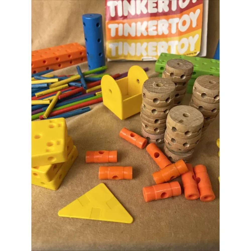 Tinkertoy 150 Of Pieces‎ Childs Play Imagination Building Wooden & Plastic